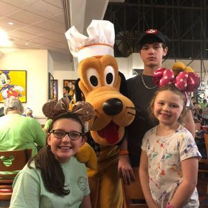 Meet your Posher, Corlie